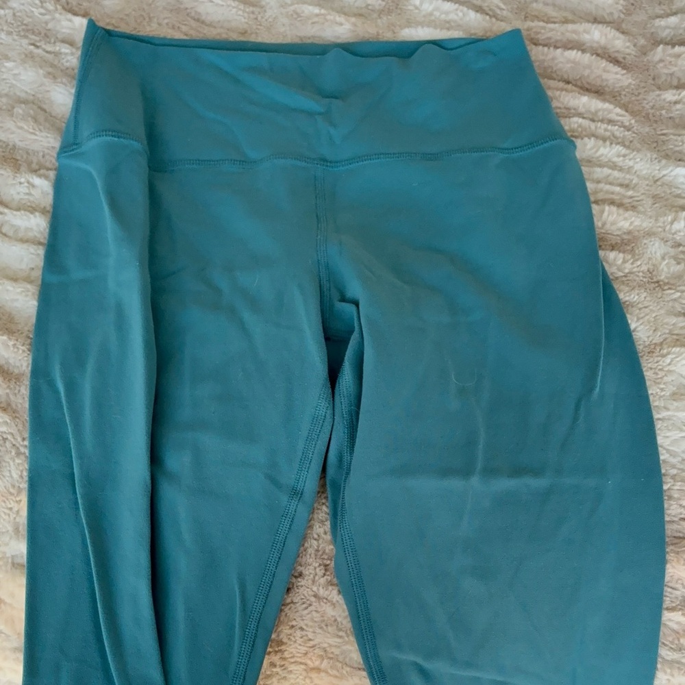 Athleta Teal Transcend Capri Leggings